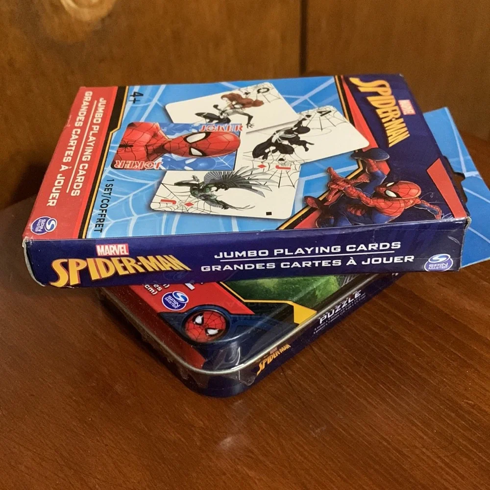 Marvel Spider-Man Puzzle and Jumbo Playing Cards Set